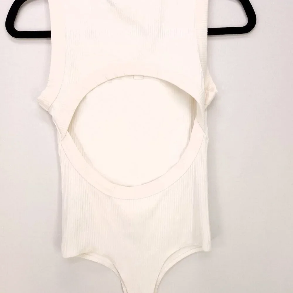Madewell Tank Bodysuit Cutout Back Thong Ribbed Ivory Small Double Snap Closure - Picture 13 of 14